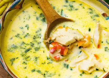 Ciorbă tradițională rădăuțeană