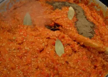 Rețeta pentru cea mai bună zacuscă