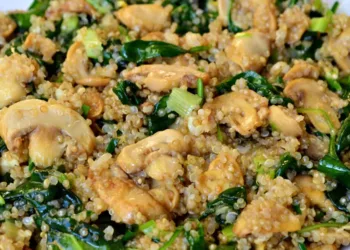 Ciuperci cu quinoa și spanac. Un preparat ideal pentru post