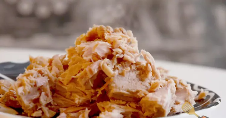 Alimentul contaminat pe care îl mănâncă toată lumea, iar mamele le dau copiilor. Pericolul este crescut pentru gravide, copii și bătrâni