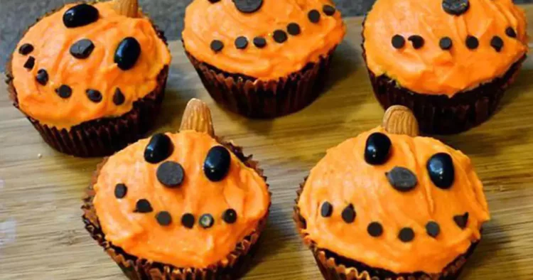 Brioșele dovleac, sărbătorește Halloween cu un preparat delicios!