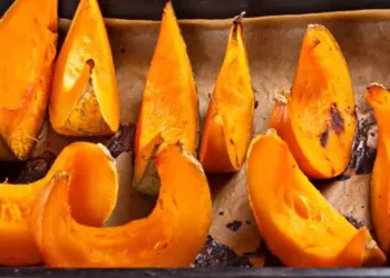 Dovleac copt și fraged ca în copilărie. Iată secretele preparării unui dovleac copt perfect!
