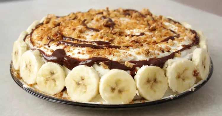 Blinii dulci pregătite fără făină, griș sau zahăr. Un răsăț dulce și sănătos care este gata în în 5 minute!