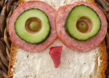 Gata în numai 8 minute, perfect pentru mic-dejun, prânz sau cină. Uite cum se prepară Sandvișul Monte Cristo