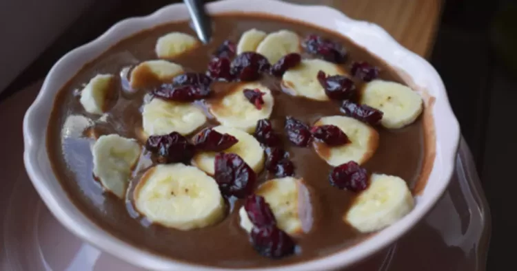 Mic dejun foarte sănătos pentru perioada postului, gata în 5 minute!  Se prepară din ingrediente naturale și ajută la detoxifierea organismului nostru.