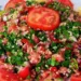 Rețeta originală pentru salata tabouleh, se prepară super rapid și este o sursă de sănătate uriașă