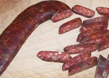 Cum se prepară toba de casă adevărată, toți românii trebuie să știe!