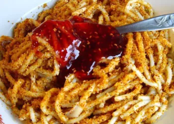 Paste cu pesmet și dulceață de zmeură, dulcele copilăriei și un bun desert pentru perioada postului