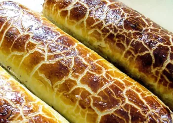 Beigli cu nucă și mac