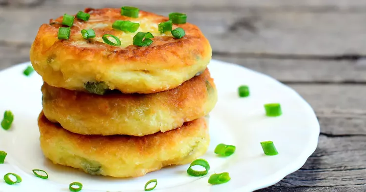 Cum să prepari cele mai bune chifteluțe de cartofi cu cimbru. O combinație inedită pe care trebuie să o încerci!
