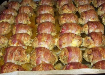 Chifteluțe învelite în bacon, un aperitiv vedetă care face furori. Pur și simplu nu îi poți rezista!