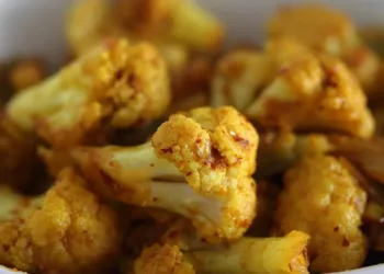 Un mic dejun delicios de care nu te mai saturi! Cum prepari conopida în 10 minute. Aceasta rețetă este extrem de iubită în Bucovina și Maramureș