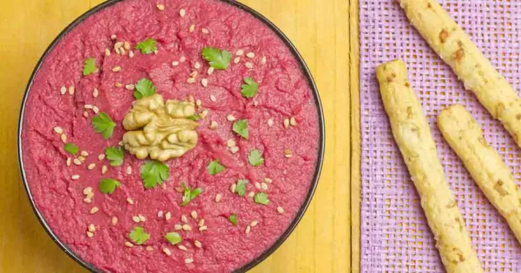 Consumă această salată în timpul postului și te vei simți plin de energie. Combinația acestor 2 superalimene îți crește imunitatea și te scapă de multe probleme