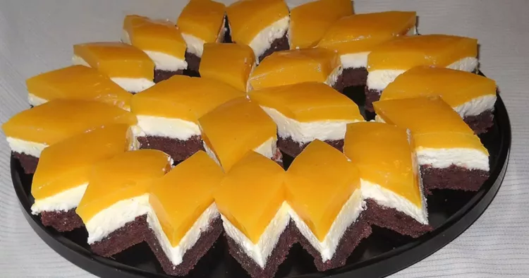 Prăjitura cu suc de portocale, cea mai delicioasă prăjitură pe care o poți face acasă!