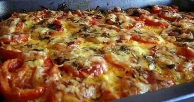 Budincă de dovlecei cu carne și cașcaval