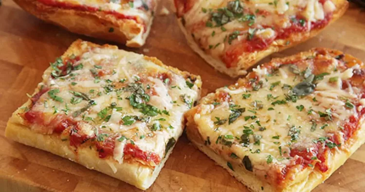 Pizza de casă cu carne de pui