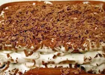 Tort de biscuiți cu banane, fără coacere! Un desert rapid și absolut dleicios