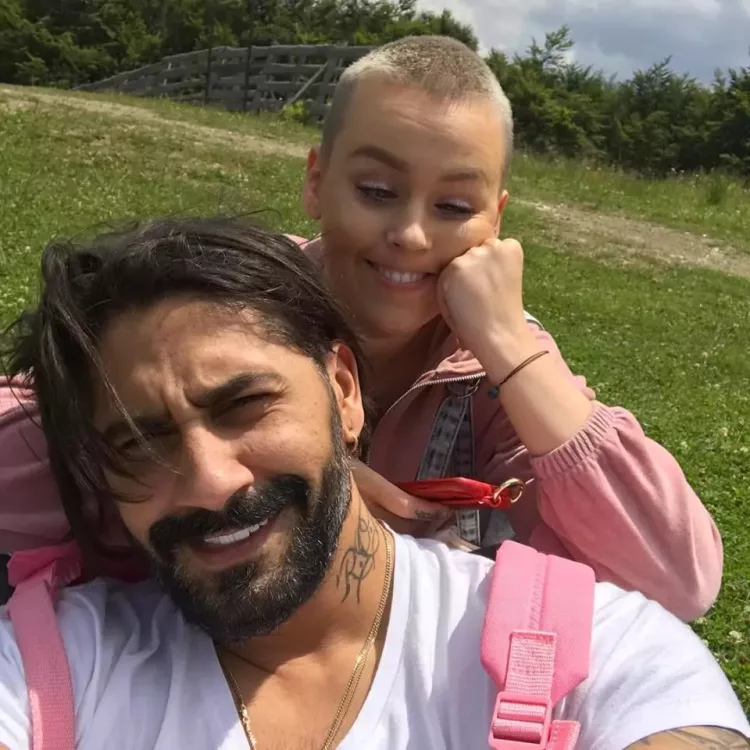 Vrea ca toată lumea să învețe din greșelile lui, așa că a spus adevărul! Ce a recunoscut Connect-R: „Eu am consumat ceva substanțe și mi-am dat seama că e posibil să…”