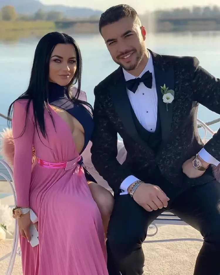 Toată lumea a crezut că s-au împăcat și se înțeleg foarte bine. Acum, vine bomba! Carmen: „Ceea ce ai poți pierde dacă…”: