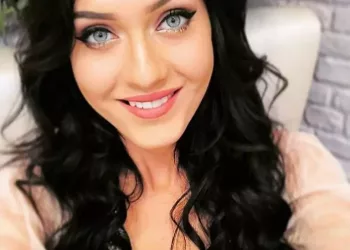 Mama Biancăi de la „Puterea dragostei” este la fel de frumoasă ca ea! Uite poza care i-a uimit pe toți! „Superbă!”