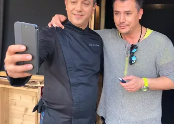 Sunt împreună de peste 30 de ani, dar nimeni nu știe cum arată soția lui Chef Bontea. Iată SINGURA fotografie cu partenera de viață a celebrului bucătar