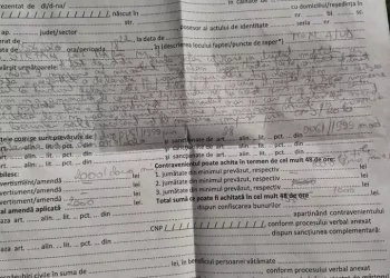 Ce greșeală aparent banală au făcut doi soți din Aiud, când au completat declarația pe propria răspundere. Polițiștii i-au oprit, au citit și i-au amendat cu câte 2.000 lei. Atenție, i se poate întâmpla oricui: