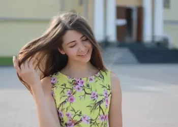 Cum să îți pregătești corpul pentru vară: produse naturale pentru îngrijirea părului și a pielii