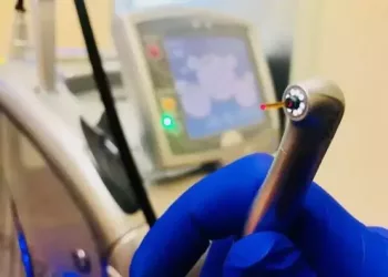 Laserul dentar asigură sănătatea dinților pe termen lung