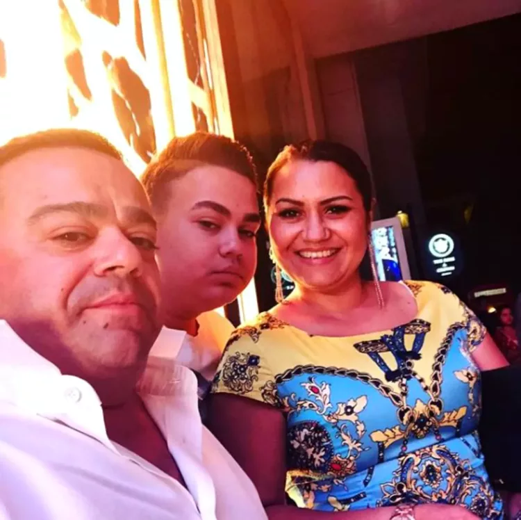 Anunțul făcut de Adi Minune, după 30 de ani de căsnicie: „Asta este viața!”