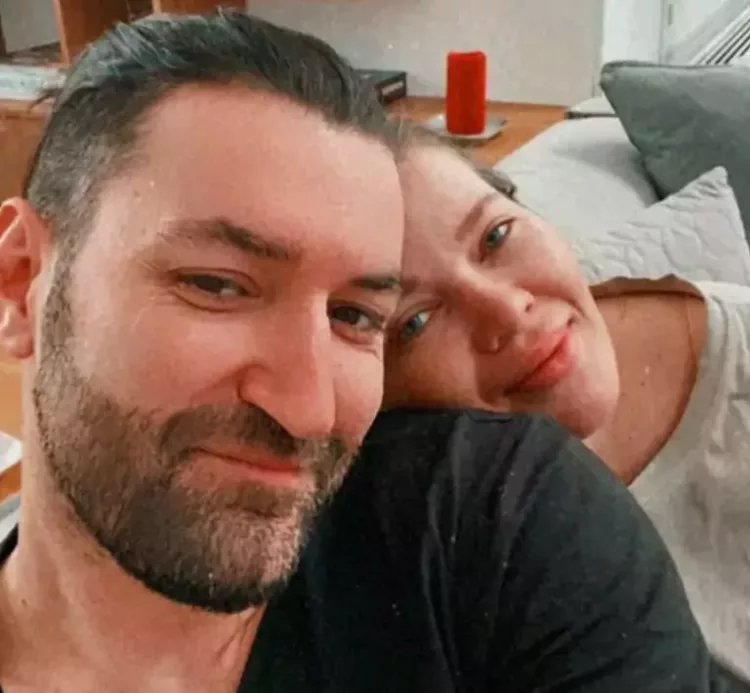 Decizia neașteptată luată de Smiley și Gina Pistol, în legătură cu fetița lor