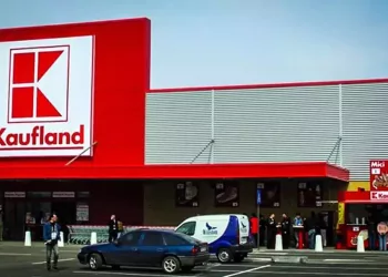 Cum se intră la Kaufland, după introducerea noilor restricții