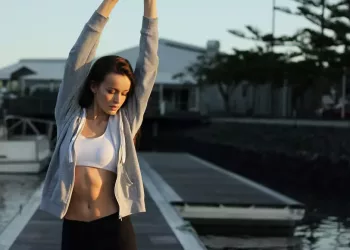 Stilul sport: reguli, sfaturi și articole vestimentare recomandate