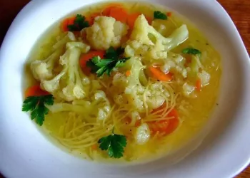 “Am 36 de ani și am slăbit 17 kg cu 2 diete, fără să mă îngraș înapoi… Vi le las și vouă…” Meniul zilnic complet pentru o săptămână: