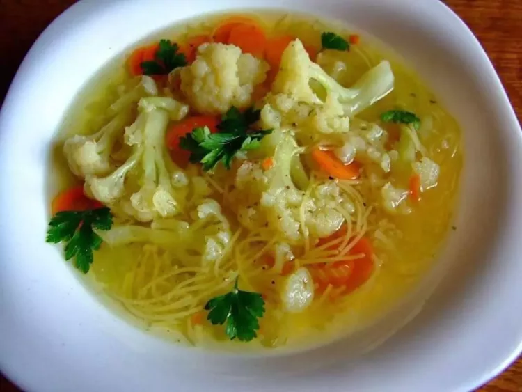 “Am 36 de ani și am slăbit 17 kg cu 2 diete, fără să mă îngraș înapoi… Vi le las și vouă…” Meniul zilnic complet pentru o săptămână: