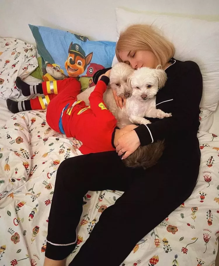 „Nu îmi mai simt partea stângă din față și piciorul stâng” ADDA, declarație tulburătoare despre starea ei de sănătate. Ce au anunțat-o medicii pe artistă