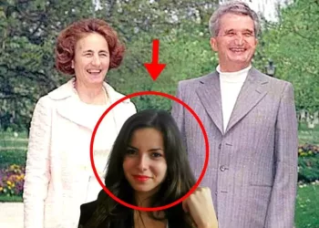 Alexandra este singura nepoata a lui Nicolae Ceasusescu! Cum arata si cu ce se ocupa tanara de 26 de ani