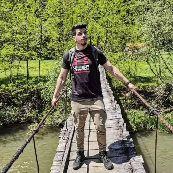 Radu, tânărul mort în Lefkada, va fi condus pe ultimul drum