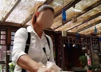 Cati bani castiga o chelnerita din Mamaia, intr-o singura zi. Suma intrece orice imaginatie