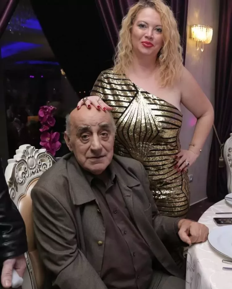 Vestea tristă a dimineții. Oana Lis a anunțat: