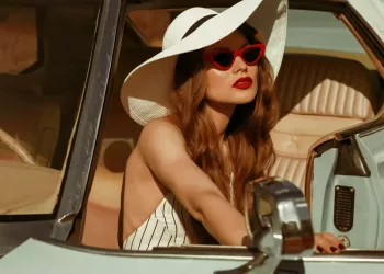 3 tipuri de ochelari de soare care vor rămâne mereu în tendințe