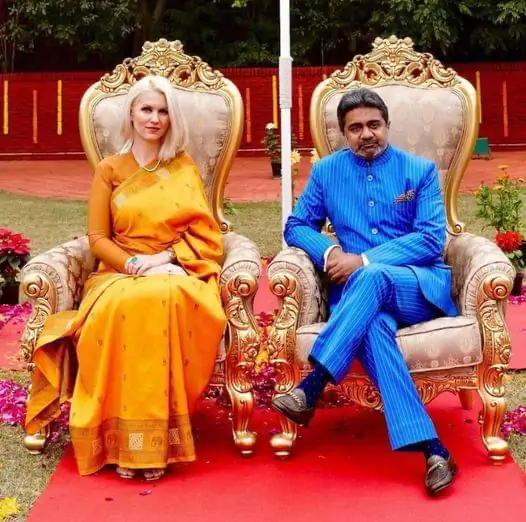 Cum arată viața Ancăi Verma, cea mai bogată româncă. Are un palat și este păzită de zeci de bodyguarzi