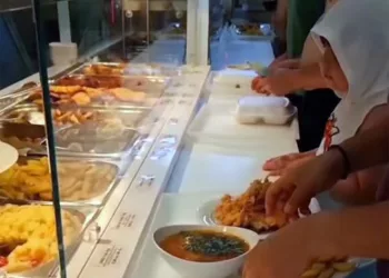 Preturile au explodat pe litoralul romanesc! Cat costa o ciorba de burta la autoservire in Eforie Nord