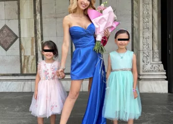 Andreea Balan plina de surprize la botezul fiicei Andreei Antonescu. Ce s-a intamplat cu iubitul ei