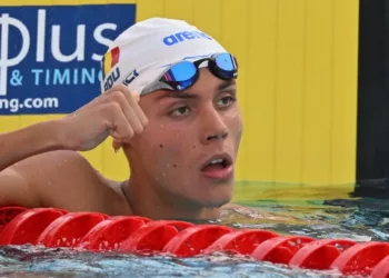 Un nou record imens pentru David Popovici