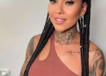 Din ce castiga, de fapt, banii Claudia de la Insula Iubirii