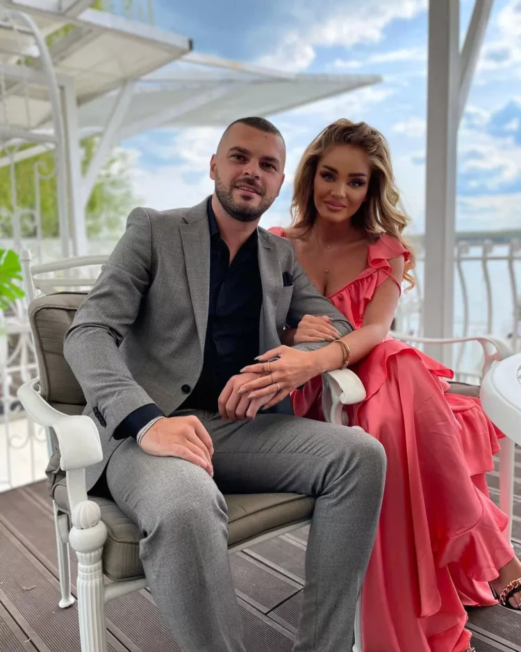 Mesajul halucinant primit de Maria Constantin de la o femeie, la scurt timp după ce s-a căsătorit cu Robert Stoica: ”Sper să nu..”