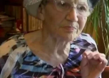 Această bătrânică de 85 de ani a dat tunul! Cum a reușit să cumpere un apartament cu doar 723 de lei