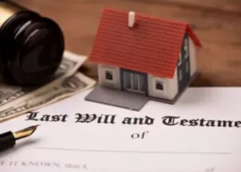 Moștenitorii ar putea face succesiunea gratuit la primărie. Vezi de când ar putea intra în vigoare această măsură