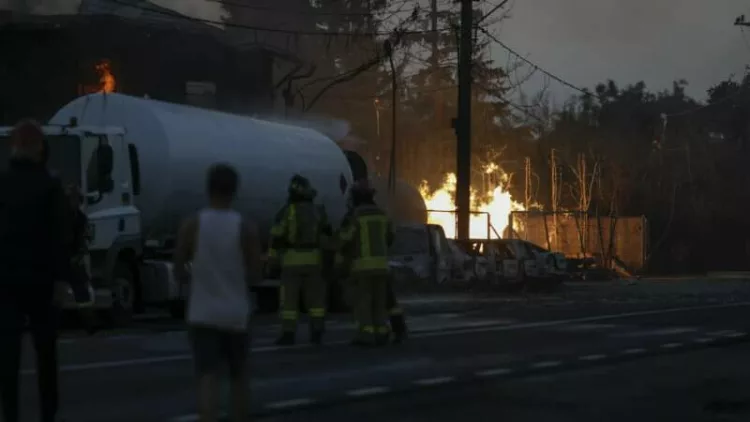 Mii de persoane, evacuate de urgență în Crevedia. Numărul răniților crește de la un minut la altul