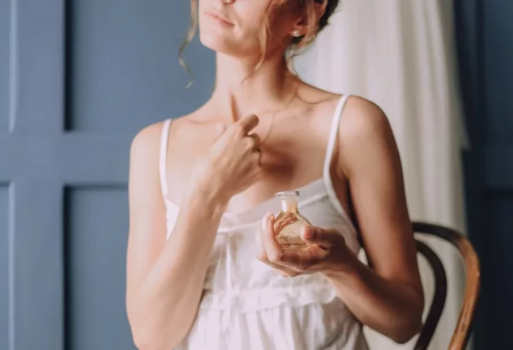 Armonie și finețe în parfumuri: o experiență senzorială desăvârșită